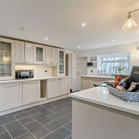 Ferienhaus 4 Bed In 95739 *