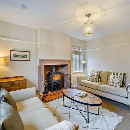 4 Bed In 95739 Holiday home