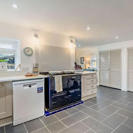 Дом отдыха 4 Bed In Keswick Oc-95739 *